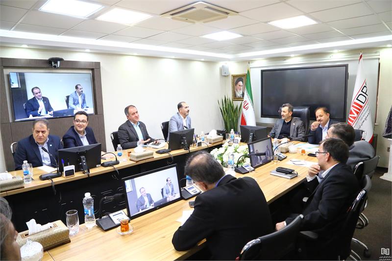 نشست مشترک شرکت انبارهای عمومی و خدمات گمرکی ایران و سازمان توسعه و نوسازی معادن و صنایع معدنی ایران (ایمیدرو) با محوریت توسعه زیرساخت‌های لجستیکی
